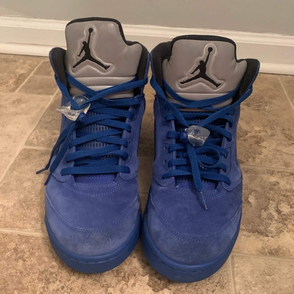 Air Jordan 5 Retro “Blue Suede”